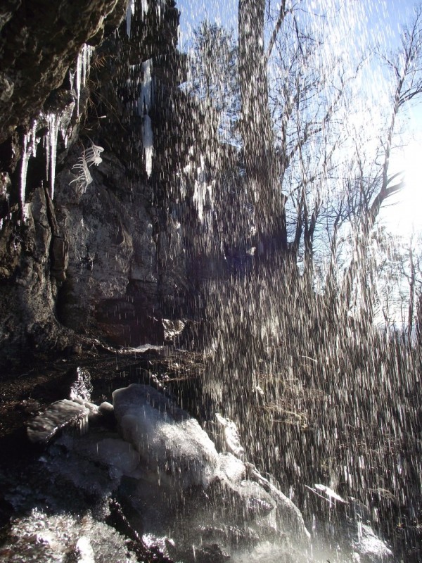 Mount Nebo: Waterfall Photos with Icicles photo