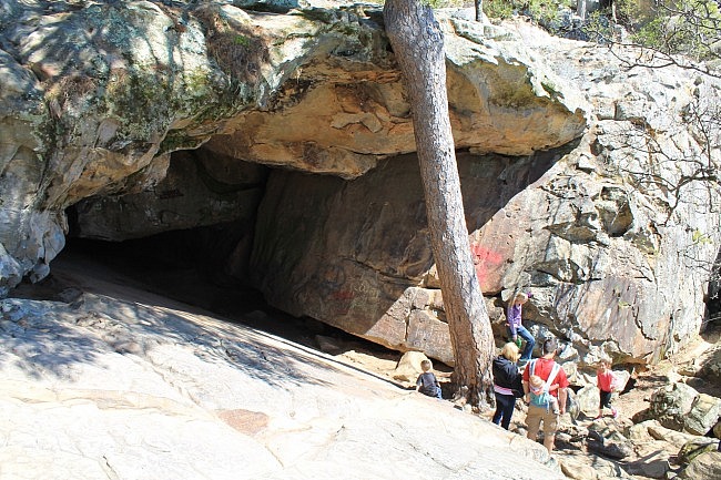 Robbers Cave Nature Trail -- .5 mi photo