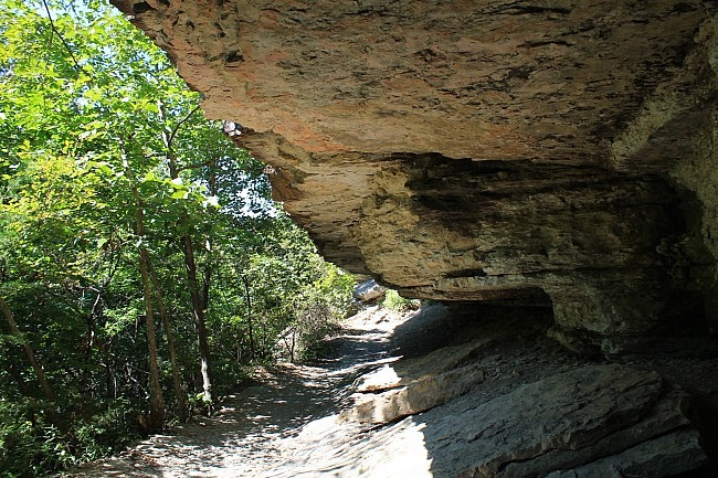 Devil's Den: Yellow Rock Trail - 3 mi photo