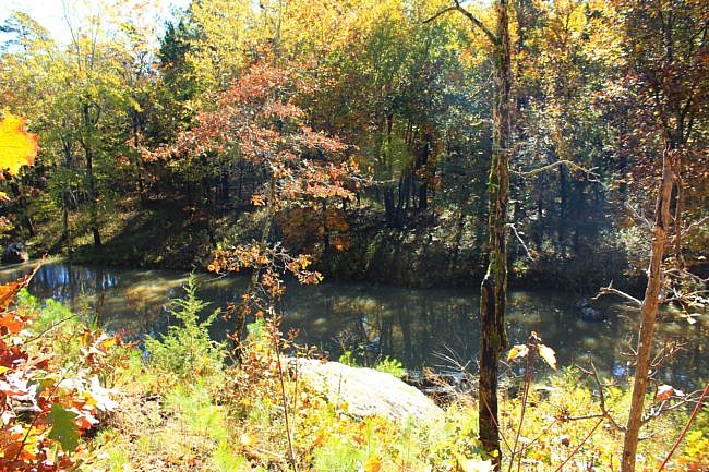 Robbers Cave: Cattail Pond/Rough Canyon Loop Fall Pics photo
