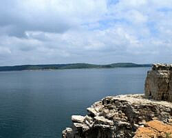 Bull Shoals: Dogwood Nature Trail (Corps Rec Area) - 3 mi (o&b) photo Bull Shoals: Dogwood Nature Trail (Corps Rec Area) - 3 mi (o&b) photo