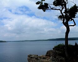 Bull Shoals: Dogwood Nature Trail (Corps Rec Area) - 3 mi (o&b) photo Bull Shoals: Dogwood Nature Trail (Corps Rec Area) - 3 mi (o&b) photo